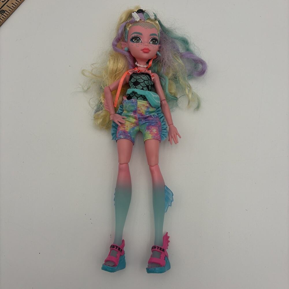 Monster High Doll G3 Lagoona Blue Doll + Outfit shoes Accessories